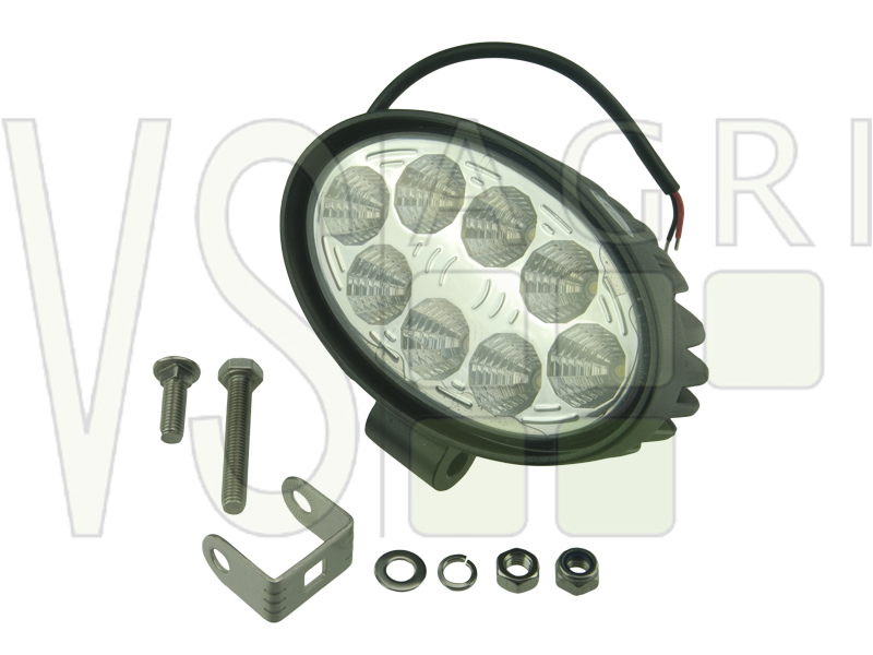 LED Arbeitsscheinwerfer oval 24W (8x3W Epistar) 1800 Lumen Flutlicht